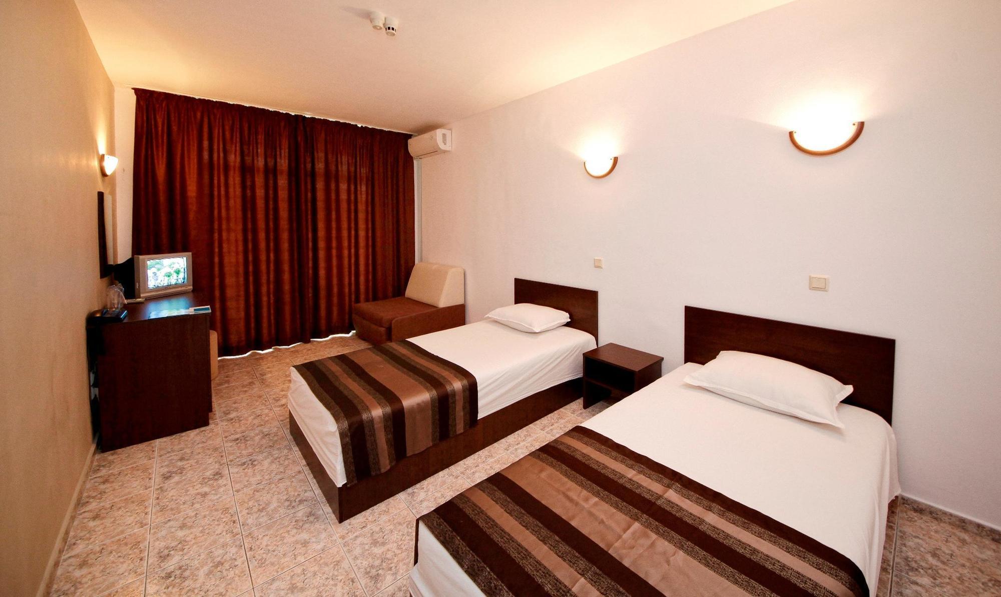 Party Golden Sands Hotel Varna ภายนอก รูปภาพ